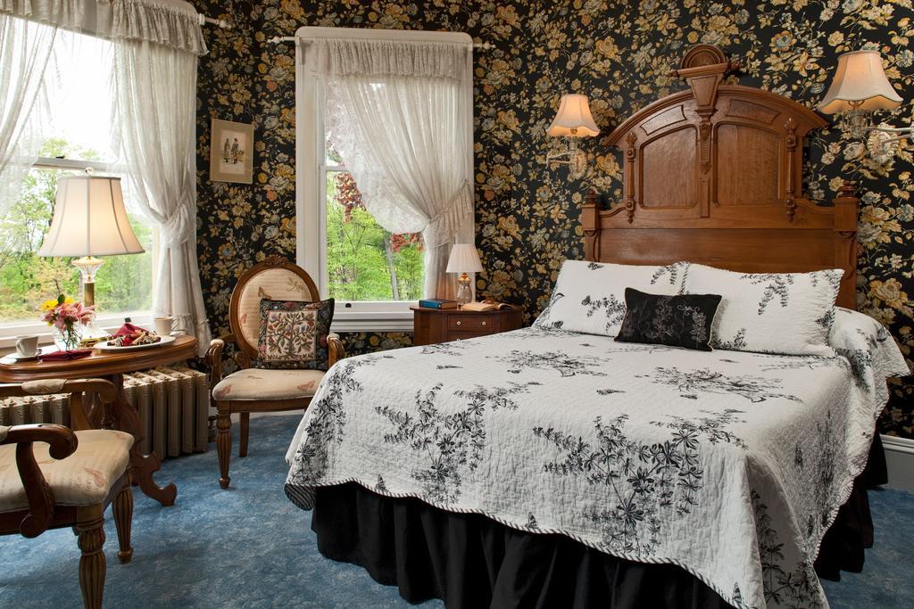 Old Rittenhouse Inn Bayfield Room photo